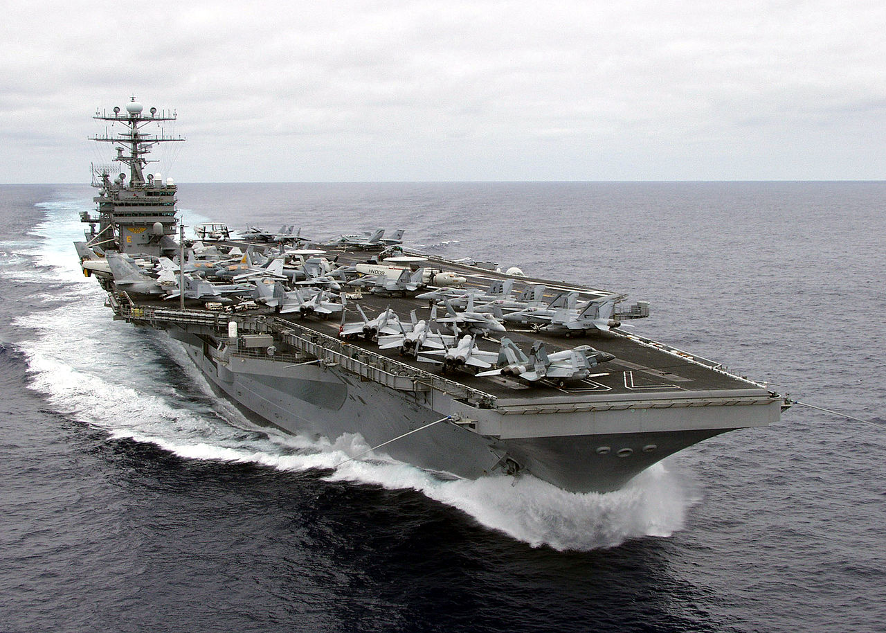 برای دیدن سایز بزرگ روی عکس کلیک کنید
نام: 1280px-US_Navy_010730-N-6234S-004_USS_Carl_Vinson_(CVN_70)_underway.jpg
دیدن: 767
حجم: 288.7 کیلو بایت