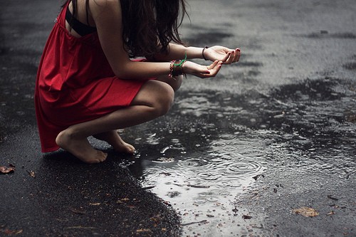 برای دیدن سایز بزرگ روی عکس کلیک کنید

نام: sad-girl-alone-rain.jpg
دیدن: 512
حجم: 60.3 کیلو بایت