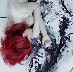 برای دیدن سایز بزرگ روی عکس کلیک کنید

نام: cicatrici_by_agnes_cecile-d3nd50l.jpg
دیدن: 112
حجم: 107.5 کیلو بایت