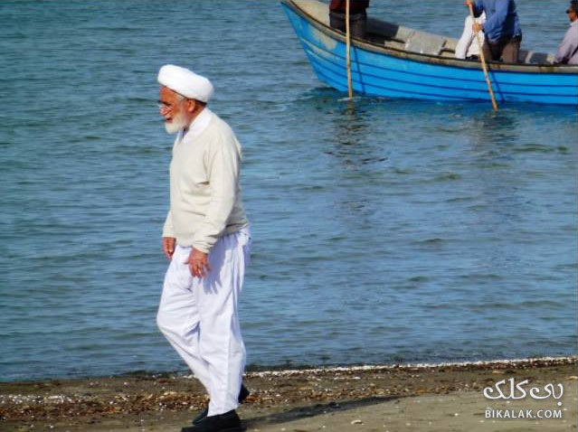 نام: mehdi-karroubi-beach.jpg نمایش: 574 اندازه: 69.3 کیلو بایت