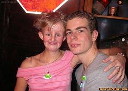 برای دیدن سایز بزرگ روی عکس کلیک کنید

نام: ugly-couple_130435217742.jpg
دیدن: 1520
حجم: 42.3 کیلو بایت