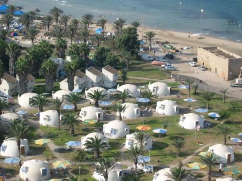 نام: dor-holiday-village.jpg نمایش: 66 اندازه: 42.6 کیلو بایت