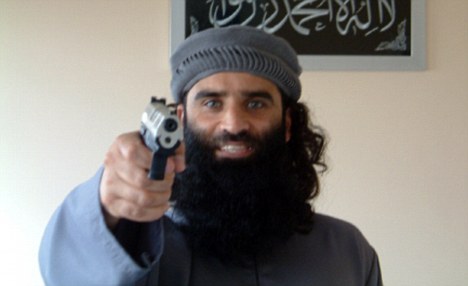 نام: islam-terrorist.jpg نمایش: 78 اندازه: 19.1 کیلو بایت