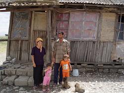 برای دیدن سایز بزرگ روی عکس کلیک کنید

نام: ali-kazimov-and-family-agsu-azerbaijan.jpg
دیدن: 142
حجم: 65.4 کیلو بایت